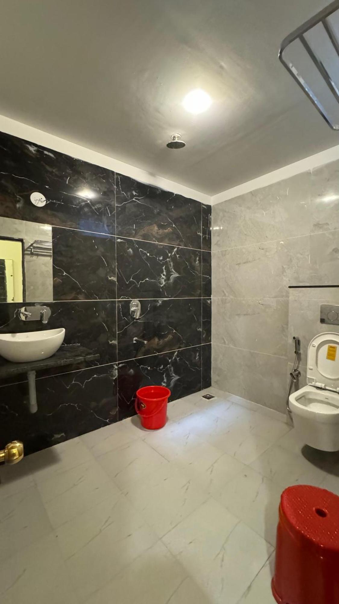 Hotel Prakasham اوجاين المظهر الخارجي الصورة